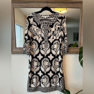 Diane von Furstenburg dress size 12 with 3/4 sleeves. Lightly worn.